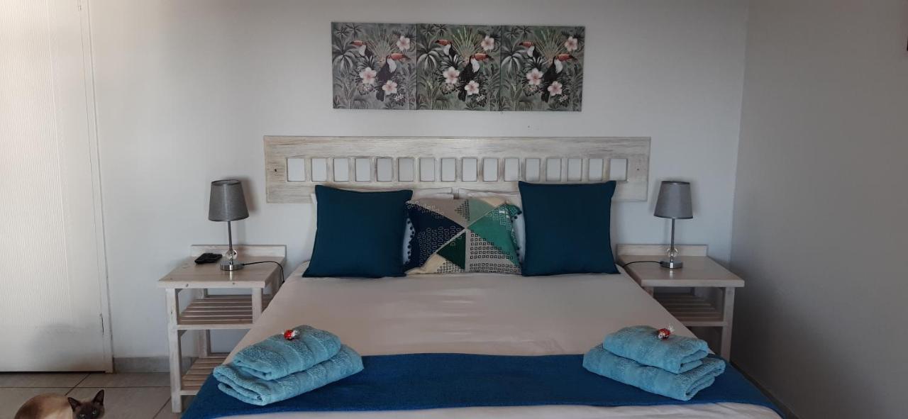 Ocean View Guest House Jeffreys Bay Bagian luar foto