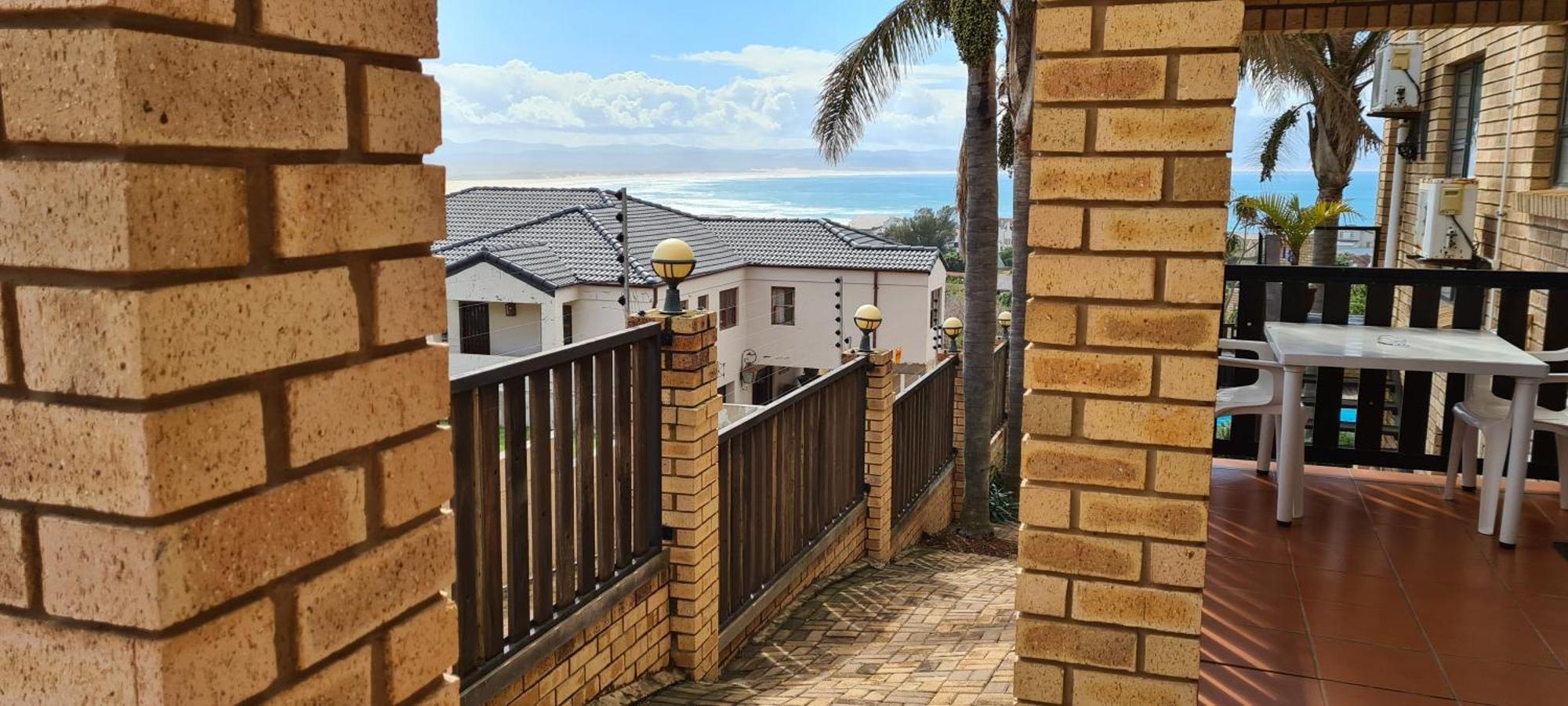 Ocean View Guest House Jeffreys Bay Bagian luar foto